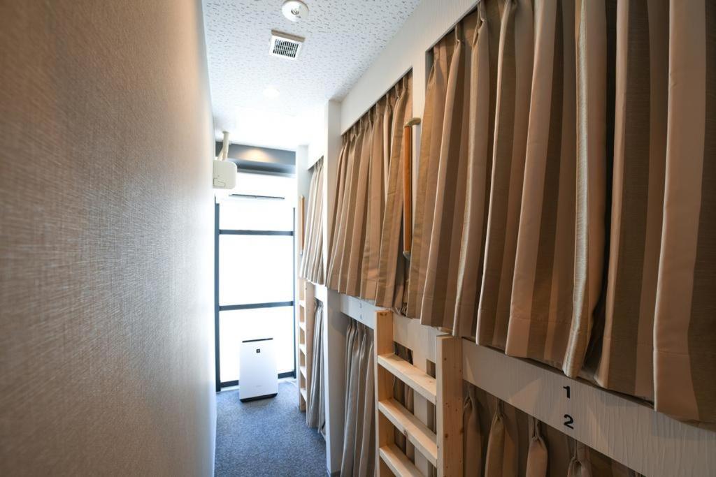 Hostel Mash Cafe & Bed Akihabara Tokio Zewnętrze zdjęcie